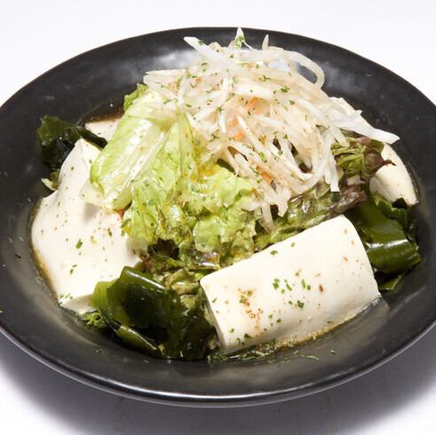 豆腐のサラダ