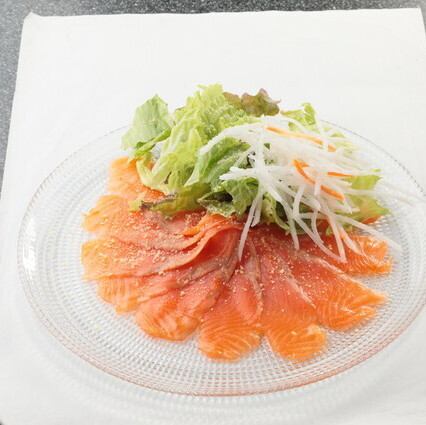 サーモンのカルパッチョ