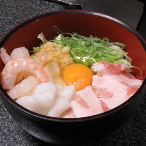 鮮度抜群のお肉とバリエーション豊富な逸品料理を用意◎