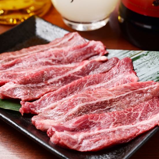 以实惠的价格享用新鲜烤肉！套餐起价1980日元（不含税）！