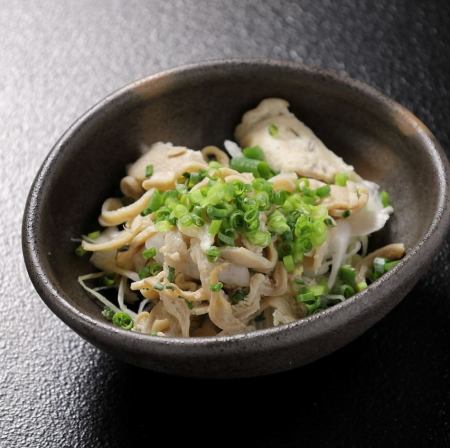 やみつき酢もつ