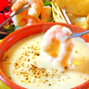 [Ladies' Night Only★] Includes 120 minutes of all-you-can-drink! <Ajillo & Cheese Fondue> Course, 8 dishes, 4,980 yen♪