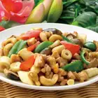 鶏の唐揚げ/鶏肉のカシューナッツ炒め/手羽先の唐辛子炒め
