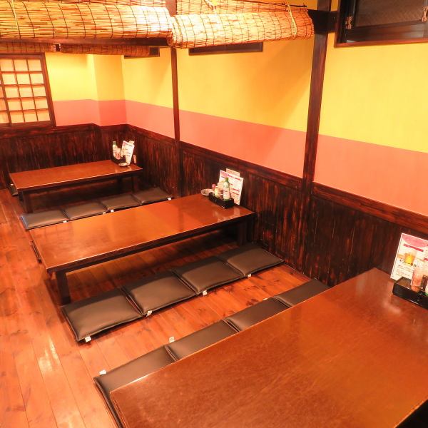 The clean interior is a traditional atmosphere and a nostalgic space that makes you feel nostalgic ◎ The 2nd floor seat is a tatami room seating for groups of up to 30 people.Since each has its own partition, it can also be used as a semi-private room.Tachibana/Amagasaki/Tavern/All you can drink/Banquet/Second party/Women's party/Launch/Reserved/Seafood/Public tavern
