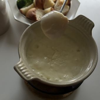 【冬季限定】チーズフォンデュコース　12/20から25まで予約できません