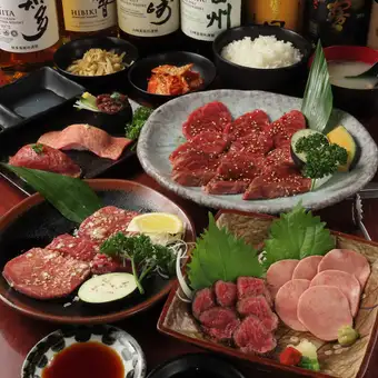 [Seikouen Specialty Set] A 10-course meal featuring Wagyu beef ☆ 5,700 yen per person (tax included)