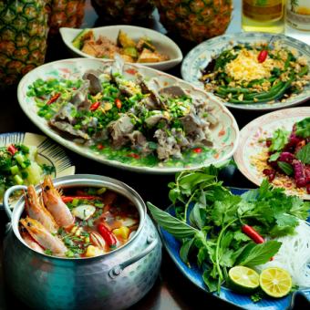 【カニ味噌のコクと、さっぱりトマト出汁の絶妙なバランスが◎】カニ味噌トマト鍋コース』