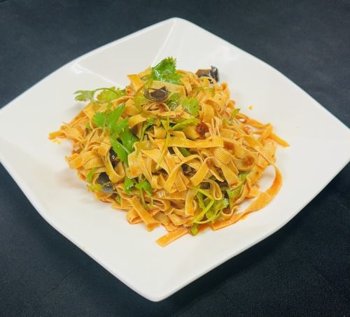 干し豆腐の辛子炒め
