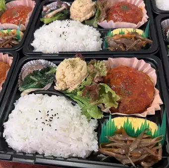 心を込めた手作りのお弁当もご用意しております。