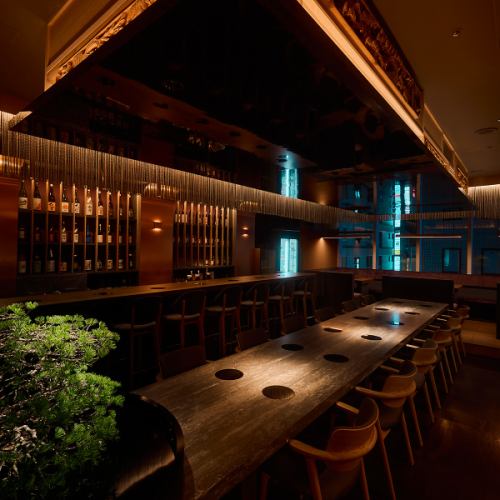 <p>40名様以上で、フロアまたは店舗を貸切可能です。大人数でのパーティー、イベントなどに最適。詳細はお気軽にお問い合わせください。</p>