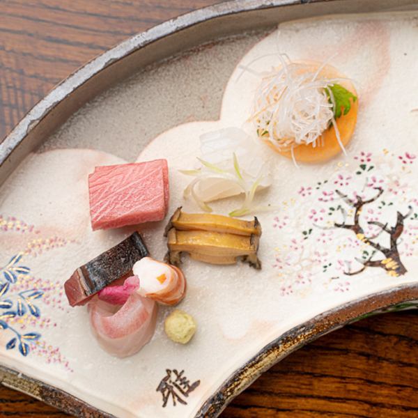 向付：お造り盛り合わせ