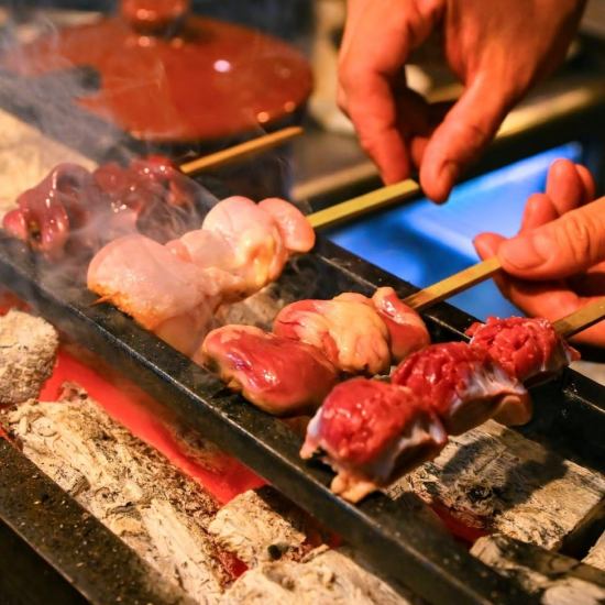 Kushiyaki that makes full use of the deliciousness of the ingredients that are particular about the morning of Shingen chicken and domestic chicken!