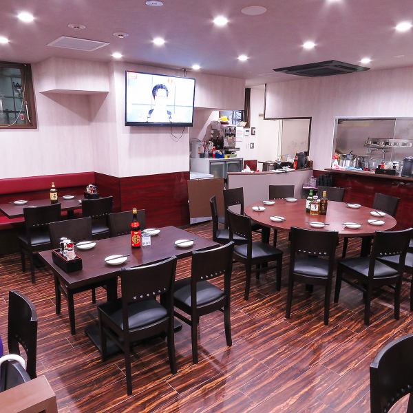 You can eat authentic Chinese ramen right next to the station.Not only that, we also offer authentic Chinese cuisine.Because it is a large store, you can relax and have a meal.