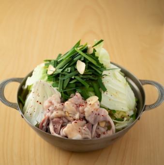 博多あごだし正油もつ鍋　一人前