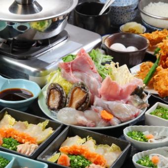 适合各种宴会和娱乐！【河豚全套餐】切块、炸鸡等6道菜合计8,000日元（含税）