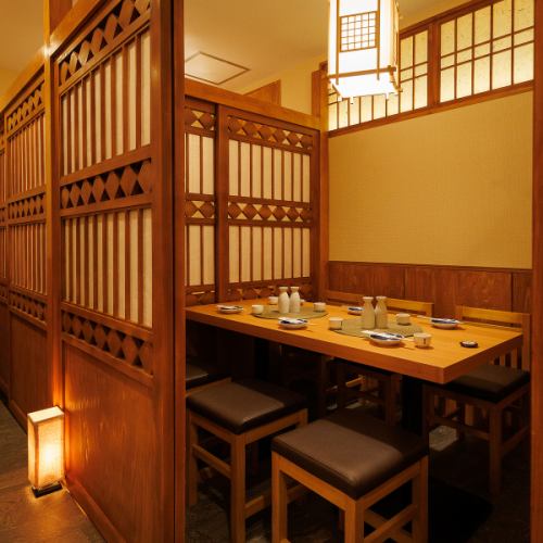 京都をイメージした店内☆
