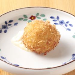 蟹クリームコロッケ