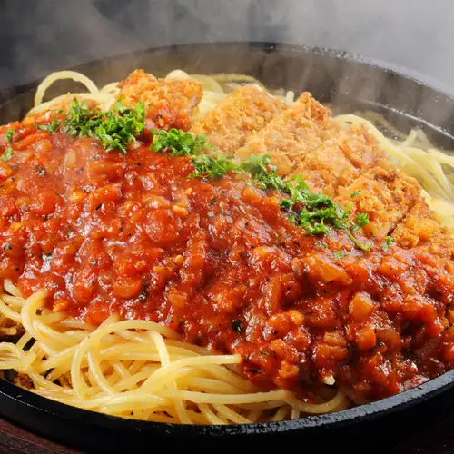 〆にスパカツが最高！