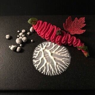 Premium private room special course including speciality Saumont Mont Blanc with caviar