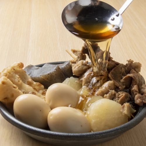 じっくり煮込んだ名物「金沢おでん」