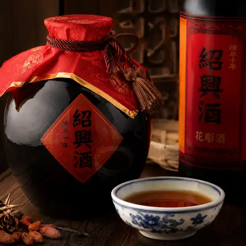 紹興酒飲み比べで味わいの違いを満喫