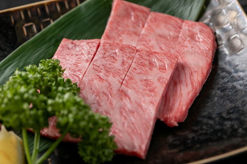 You can fully enjoy the taste of carefully selected and procured meat.Come and enjoy high-quality fat and richness ♪