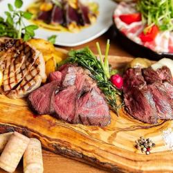 三种肉类拼盘(牛腩排、猪肉、鸡肉)