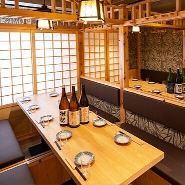 会社宴会や大型宴会・パーティーにピッタリな広々個室をご用意！柔らかな照明灯る優美な空間が特別なご宴会を演出します♪旬の味覚愉しむ本格料理と銘酒で贅沢なご宴会をお楽しみ下さい