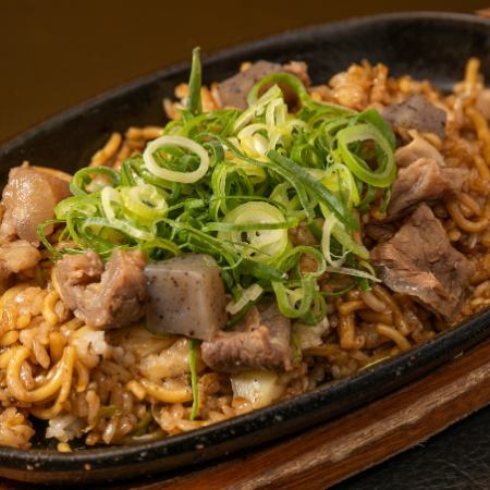 長田名物 そばめしすじこん ぼっかけ入り