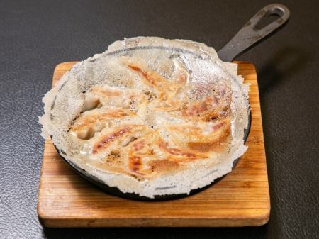 神戸味噌だれ 羽根ギョウザ