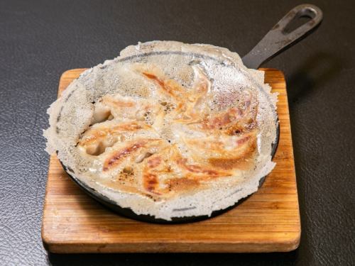 神戸味噌だれ 羽根ギョウザ