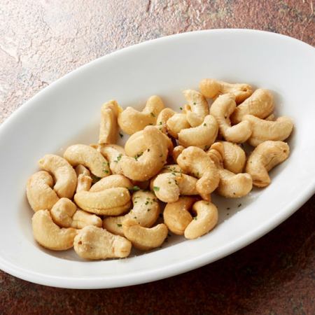 Cashew Nuts ~Freshly Fried~