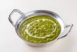ほうれん草マトンカレー