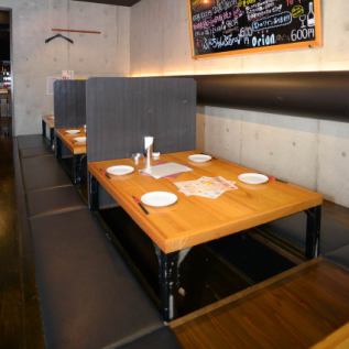 Dig seats for small groups.Because there is a partition, you can enjoy the food slowly without worrying about the next place ♪ Please check the blackboard in the store for “Recommendation for today” on a daily basis.