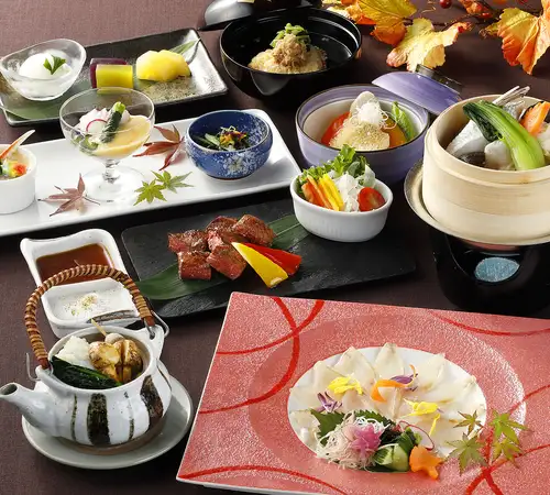 【慶事にも】旬の地魚、ステーキ会席13000円(税サ込)