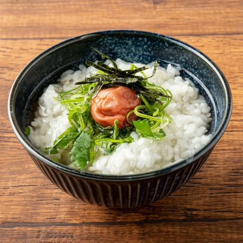 ええ塩梅の 梅茶漬け