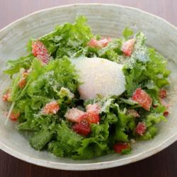 温玉シーザーサラダ/鰹節豆腐野菜サラダ