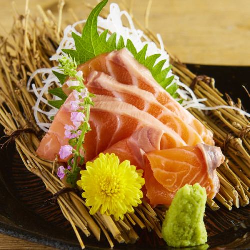 Special Salmon Sashimi