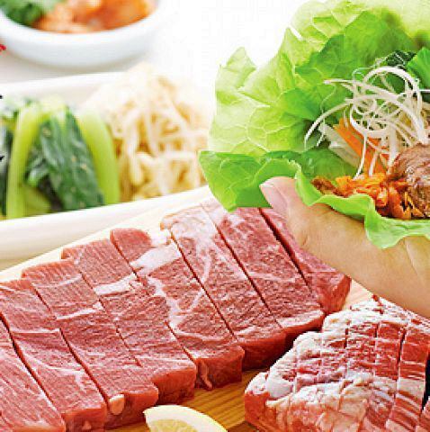 皆が大好き食べ放題!席に座ったままタッチパネルで注文OK!