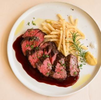 Beef steak with red wine sauce