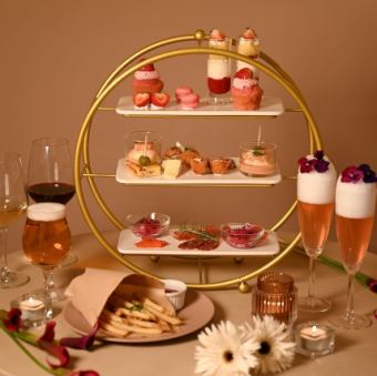 Bloom&Bubblus 꽃과 거품으로 건배하는, "피는 밤의 애프터눈 티"