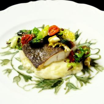 スズキのポアレ　ダイニング風