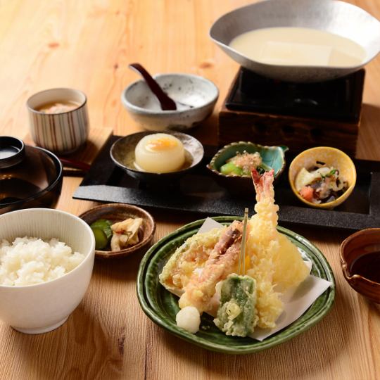 Bijin tofu and tempura set