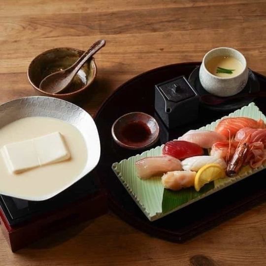 【僅限午餐】8個壽司和美麗豆腐的限量套餐