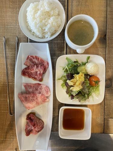 新鮮で美味しいお肉をお得にご堪能！