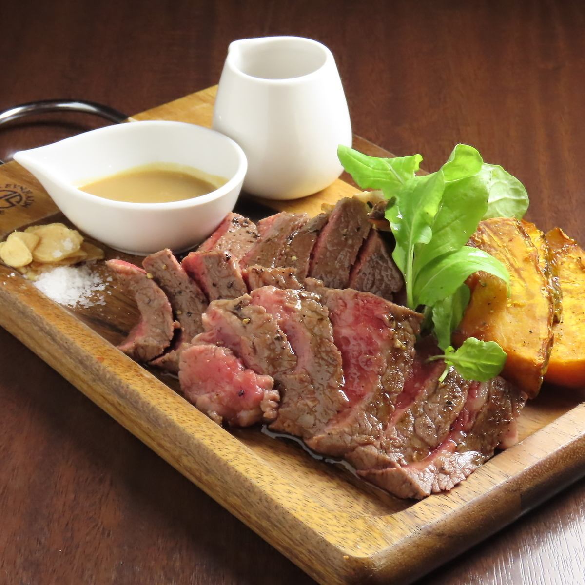 オシャレな店内と料理で素敵な一日をお過ごしください♪