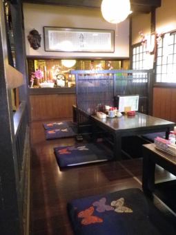 The small rise on the first floor is a sunken kotatsu, so you can relax slowly♪