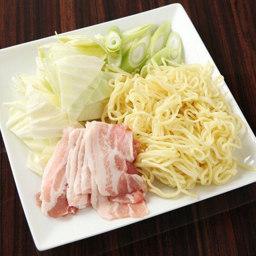 Oshiyaki Jamon special meat fried noodles