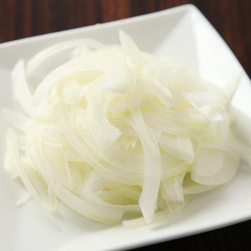 Onion slices sent directly from contract farmers