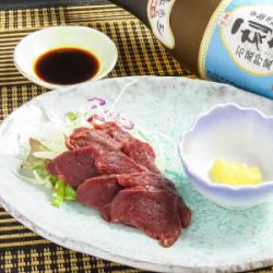 馬刺し